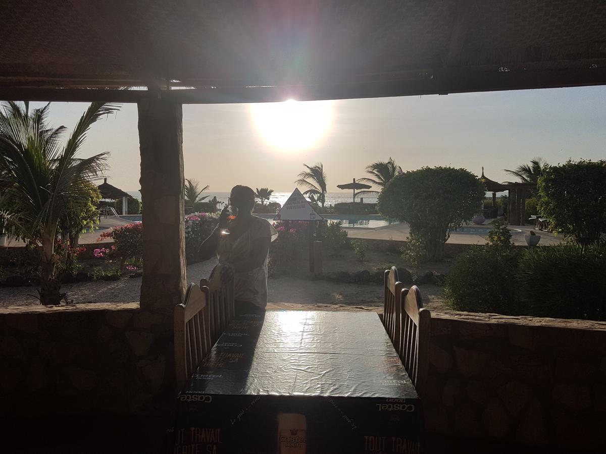 Terre D'Afrique Hotel Popenguine Bagian luar foto