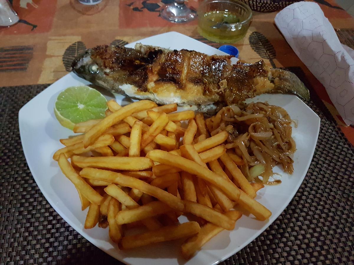 Terre D'Afrique Hotel Popenguine Bagian luar foto